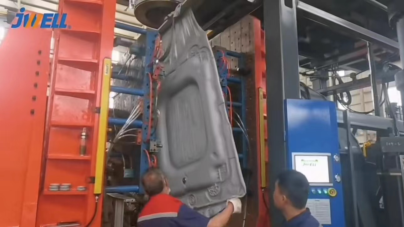 Выдувная машина Jwell 500L/1000L для фотоэлектрической плавучей платформы/лонжеронной платформы/полупогружной платформы 