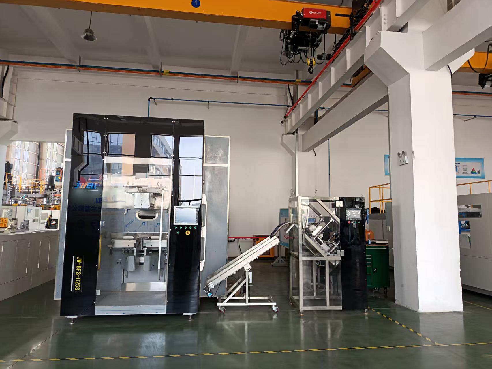 BFS BFS Blow, Fill & Seal Одноразовая многопросветная машина для изготовления трубок Стерильная упаковка Стерильные капельницы/пипетки 